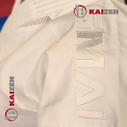 13-9d2e53c577058e0bdb17599346890128-1024-1024.png Karategi Kaminari X - SMAI - Karategi Premium de 14 oz - WKF