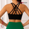 Top deportivo con tiritas